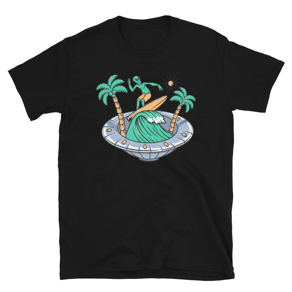 Alien Surfing Inside UFO - Fit Unisex Softstyle T-Shirt