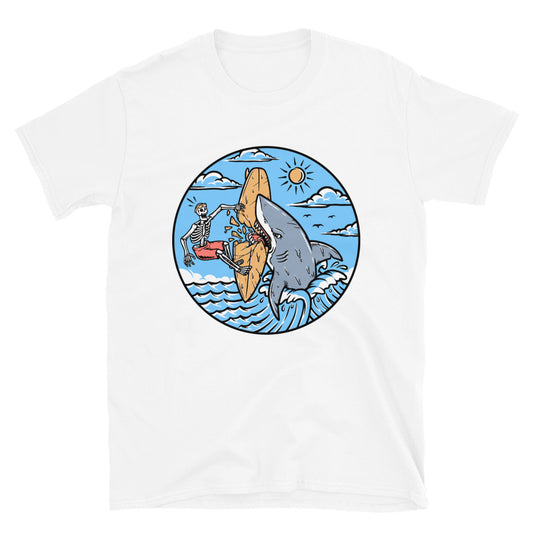 Schädelsurfer von Hai angegriffen Fit Unisex Softstyle T-Shirt